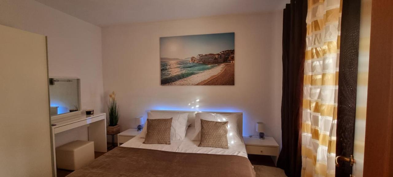 Apartment Ane Сплит Екстериор снимка